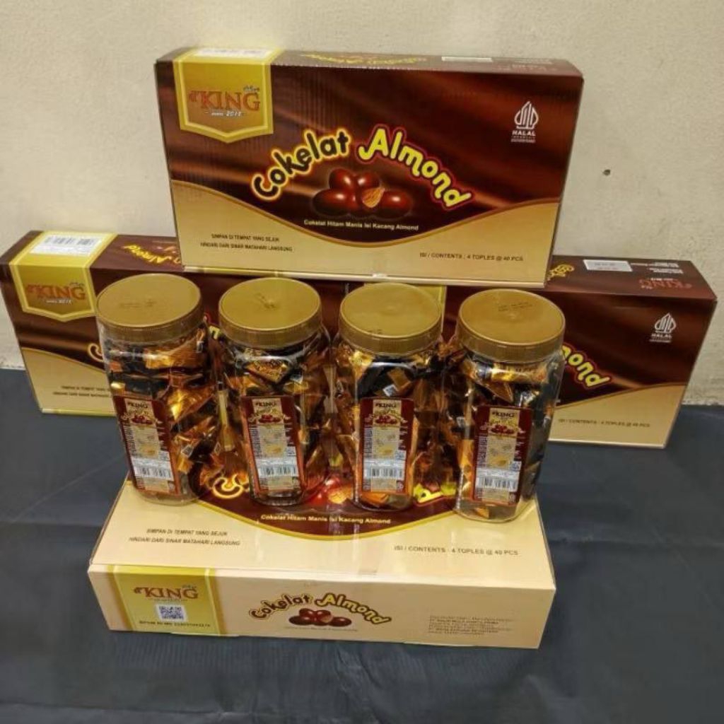 

coklat almond top queen isi 4 toples