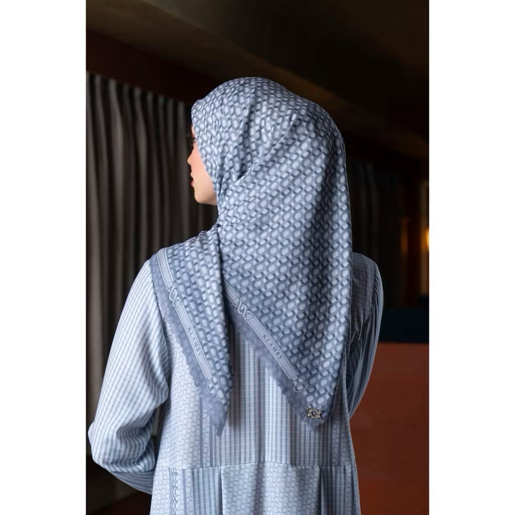 Wearing Klamby Scarf Sale