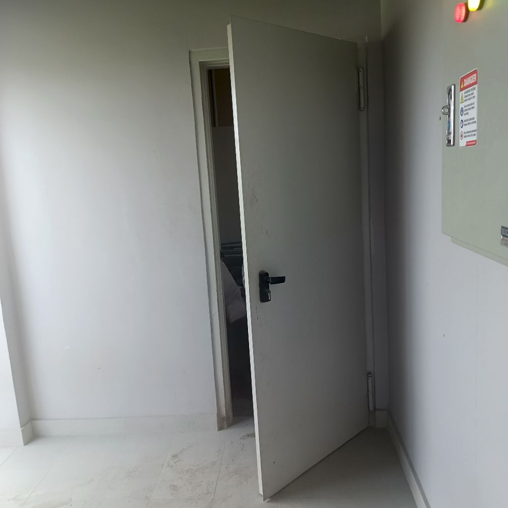 pintu emergency Exit/ pintu darurat/pintu besi tangga darurat
