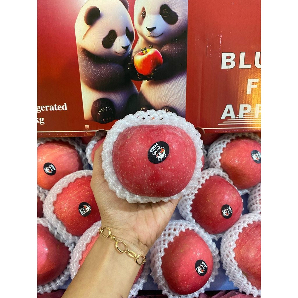 

Apel fuji blush premium 1kg (isi 4)