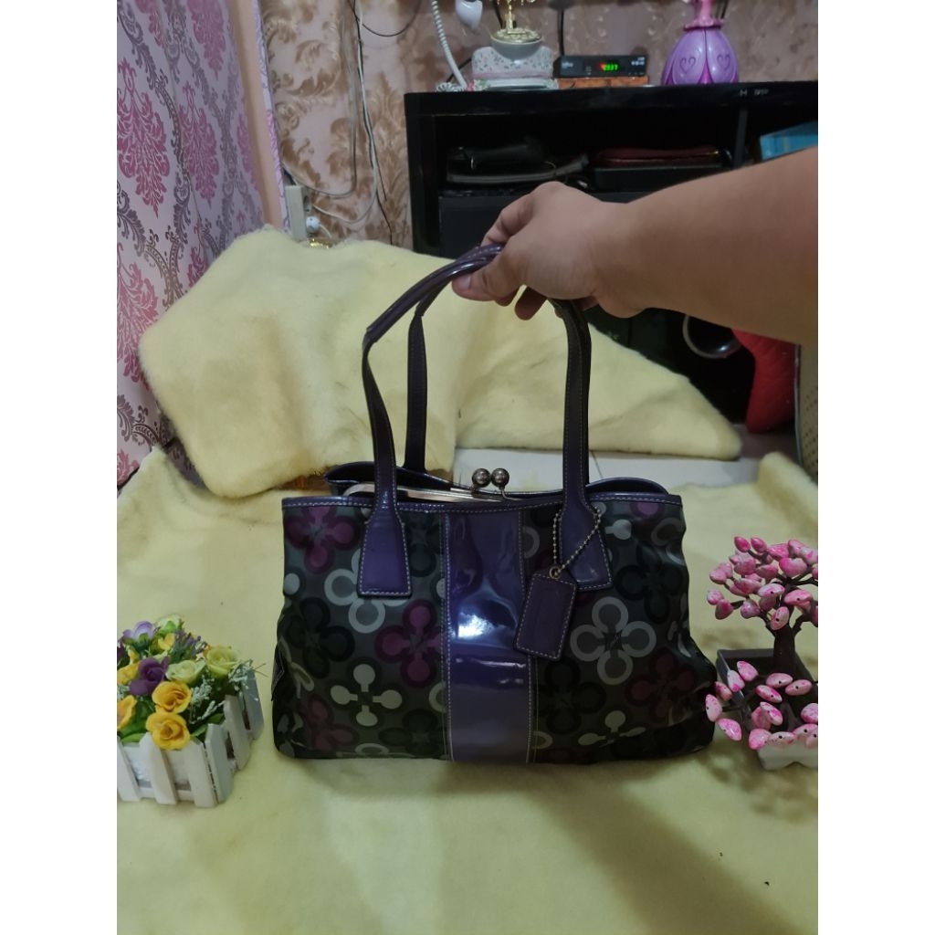 Coach preloved