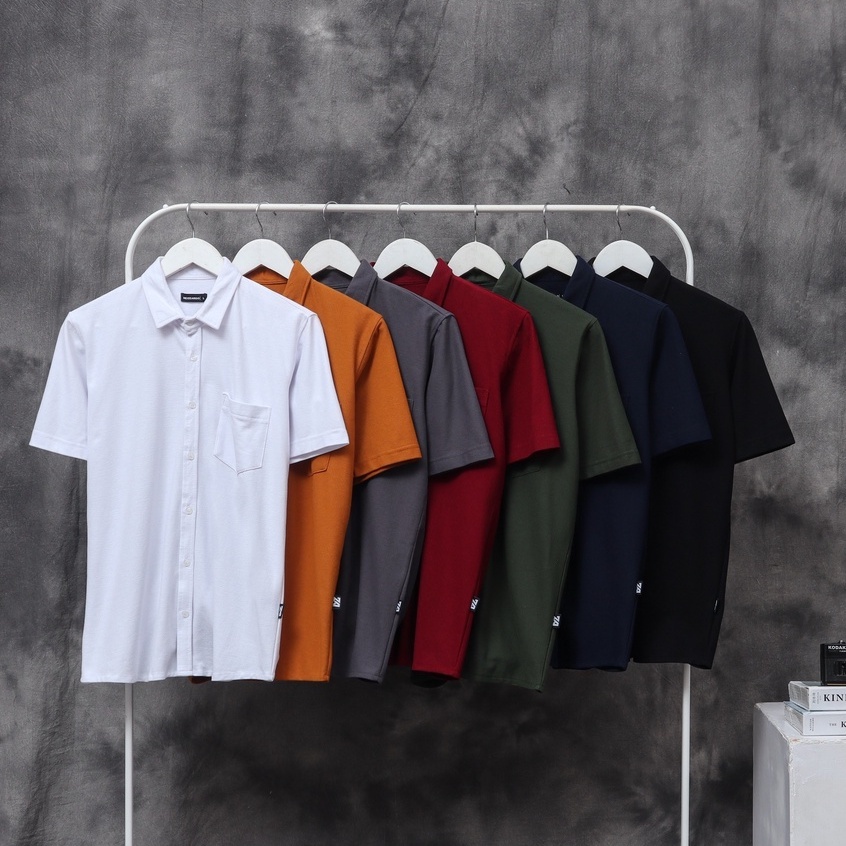 Dzargo Kemeja Polos Pria Lengan Pendek Pique Premium (Hitam, Putih, Army, Navy, Maroon, Dark Mustard