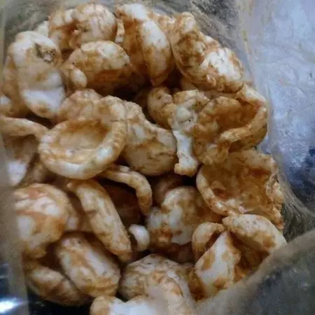 

Krupuk Antor Glopot Khas Tegal / Krupuk Antor Khas Tegal 200 gram