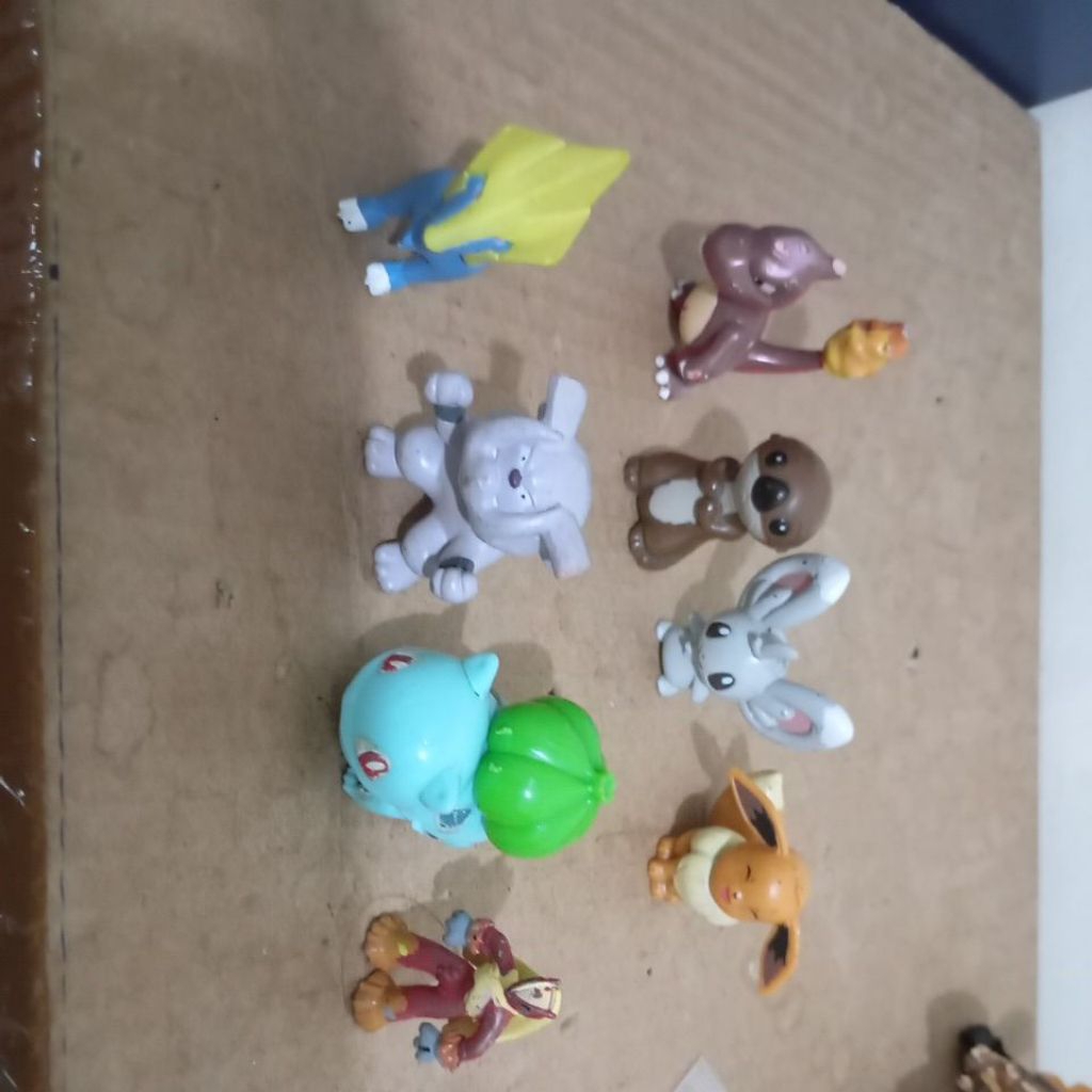 figure pokemon - brand tomy