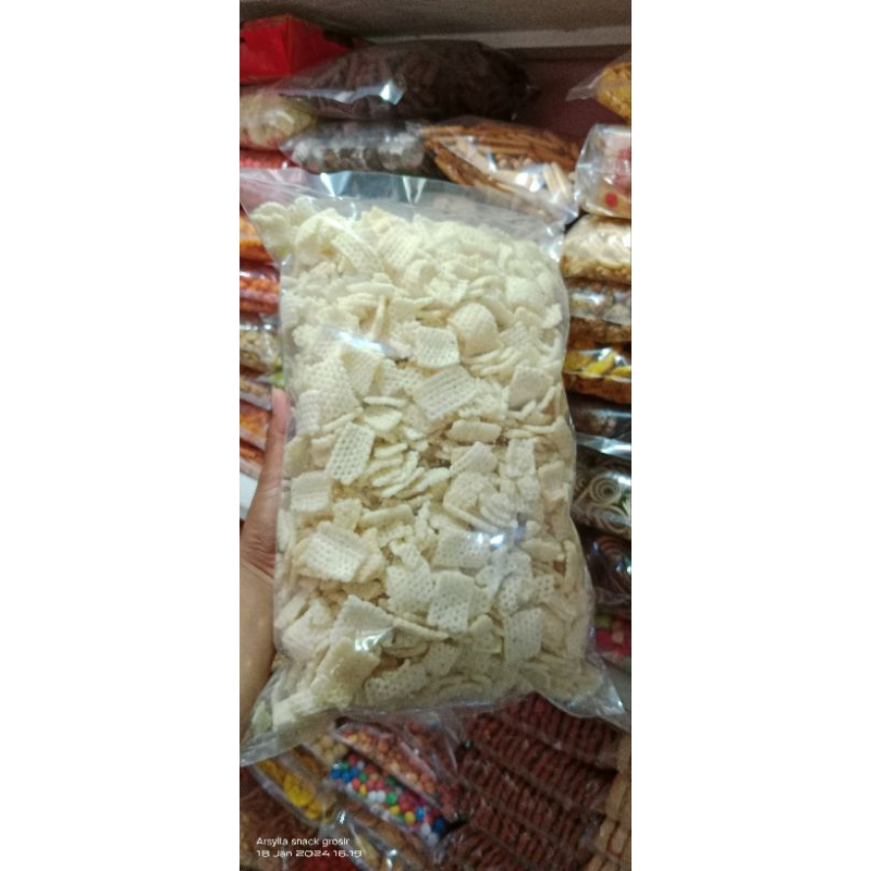 

500 gr Kerupuk Taro Vegan Vegetarian rasa Enak Renyah Varian Rasa Original / Pedas / rumput Laut