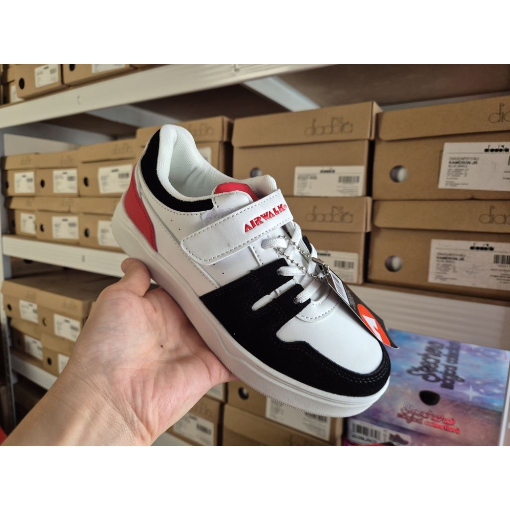 Airwalk Cleve JR Sepatu Sneakers Anak Original White/Black/Red| Boys Kids Sneakers Shoes Airwalk Ori