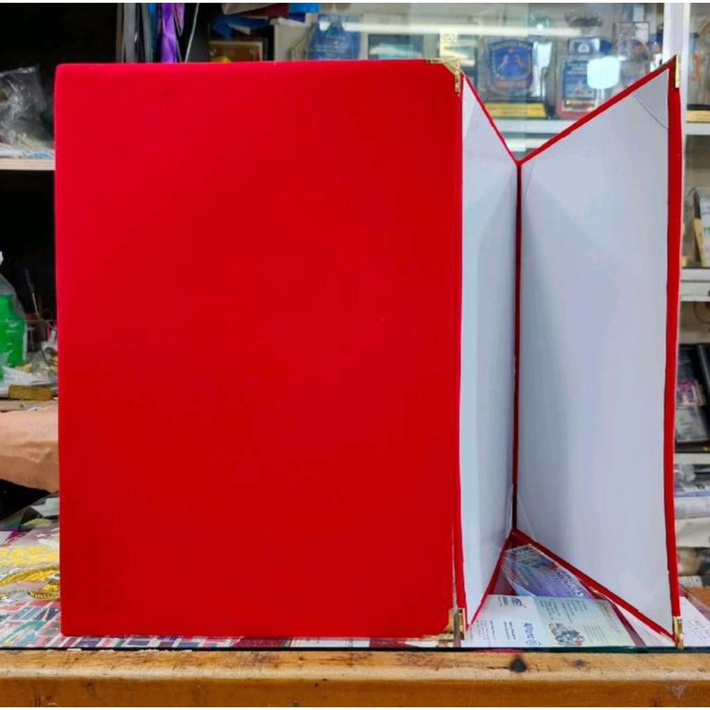 

map beludru merah berkualitas