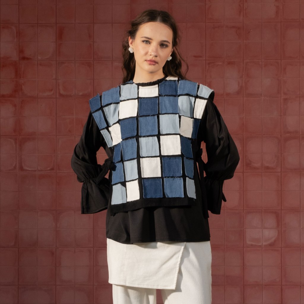 Mesz - Agni Vest  All size Mesz