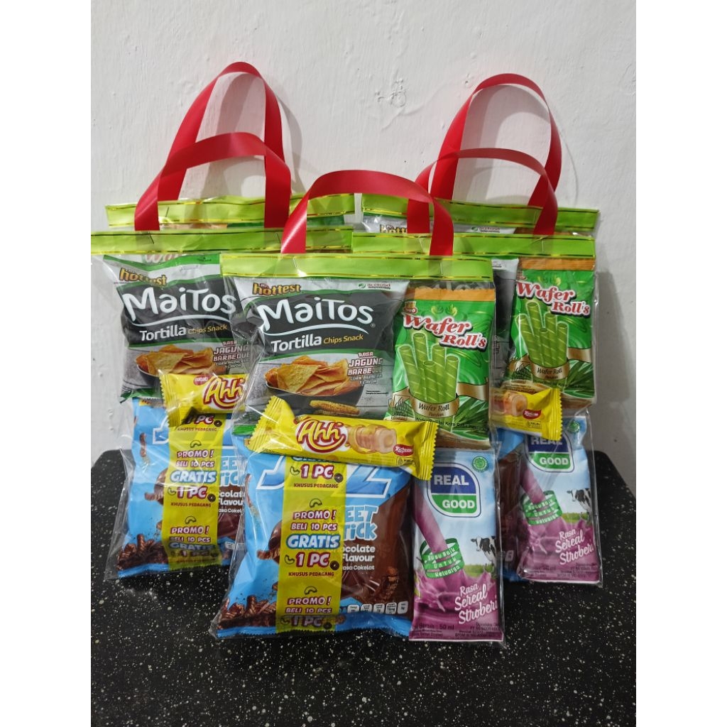 

Snack Ultah Anak Harga /10 Pcs