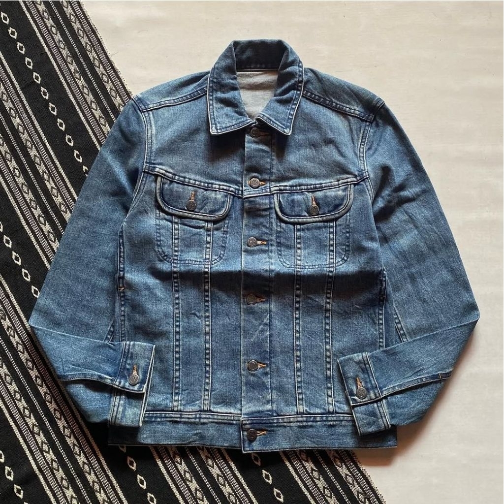 Preloved Bakulan Secondbrand Jaket Denim A.P.C