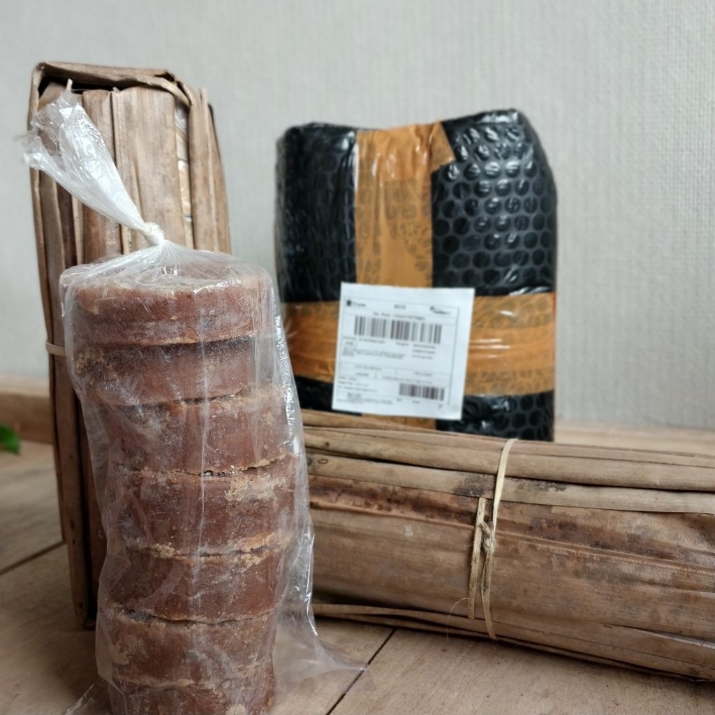 

Gula Aren Asli | Gula Aren Atau Gula Merah 1Kg