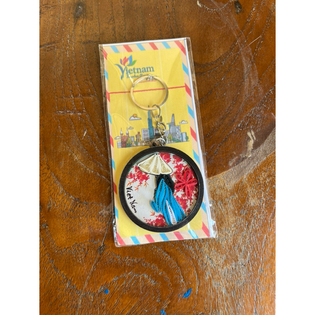 gantungan kunci vietnam wanita