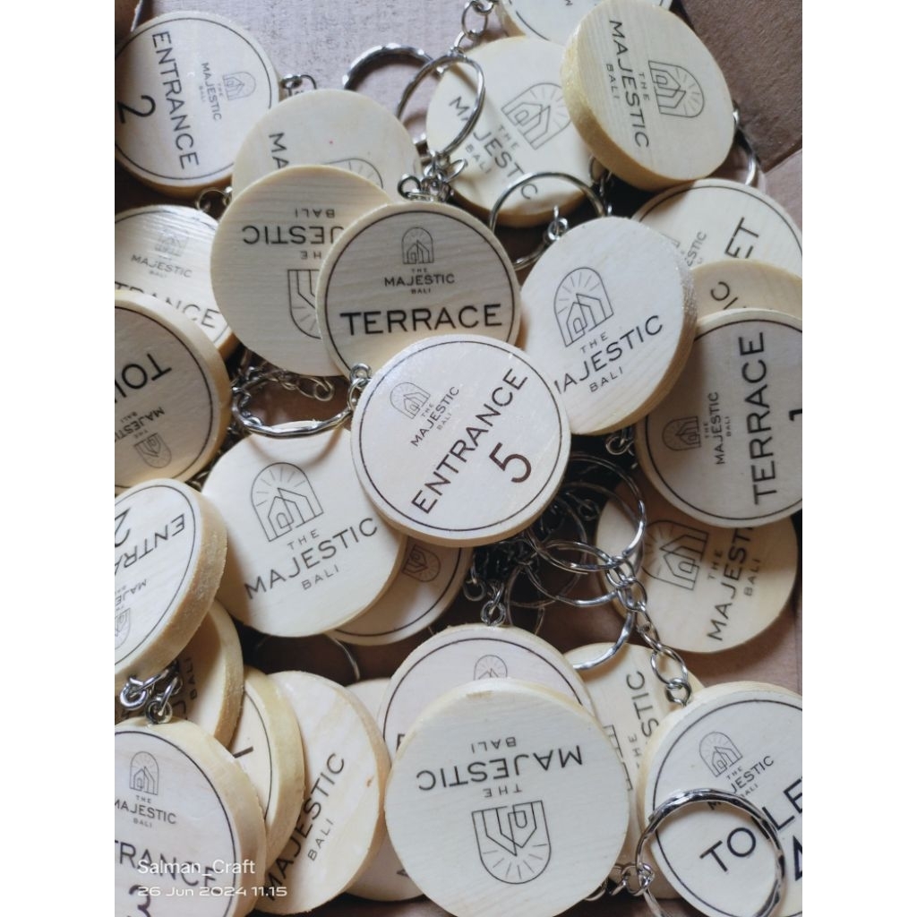 gantungan kunci kayu custom