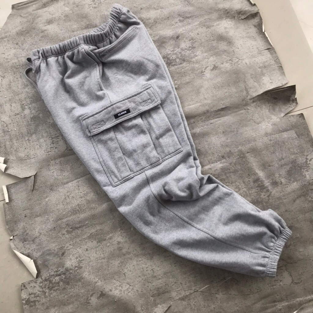 Celana Panjang by XLARGE Heavyweight Cargo Sweatpants Grey sz 32/33