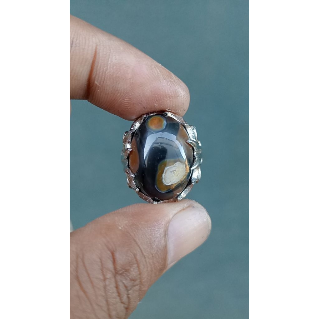 akik karang Nunggal antik