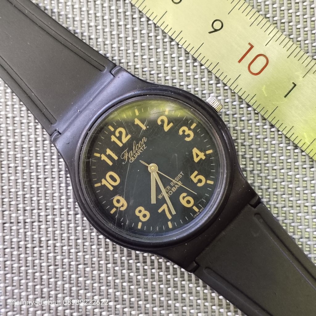 Jam Q&Q Falcon Black Gold Bekas