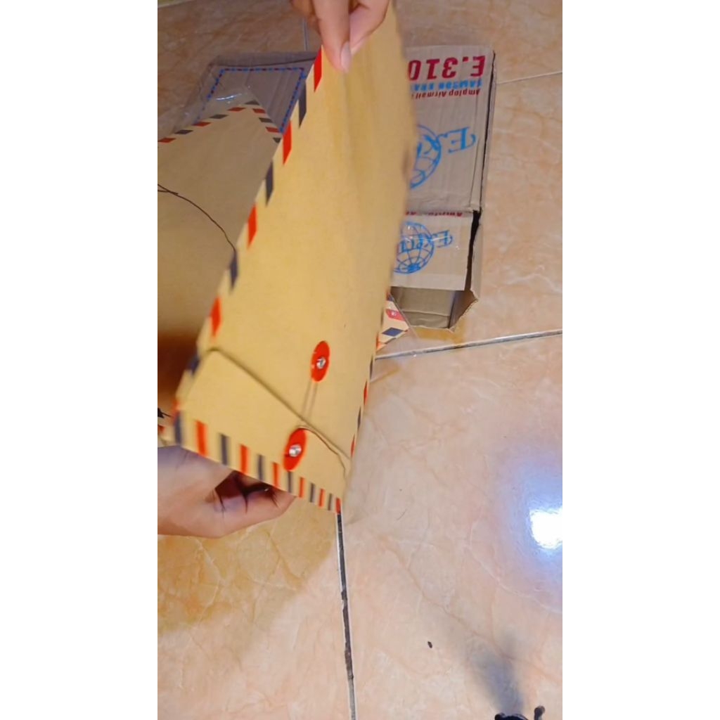 

Amplop Coklat Tebal Premium