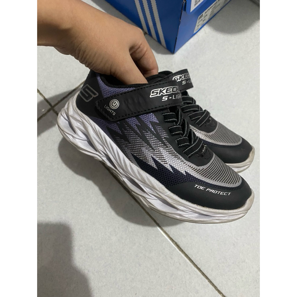 preloved skechers kids