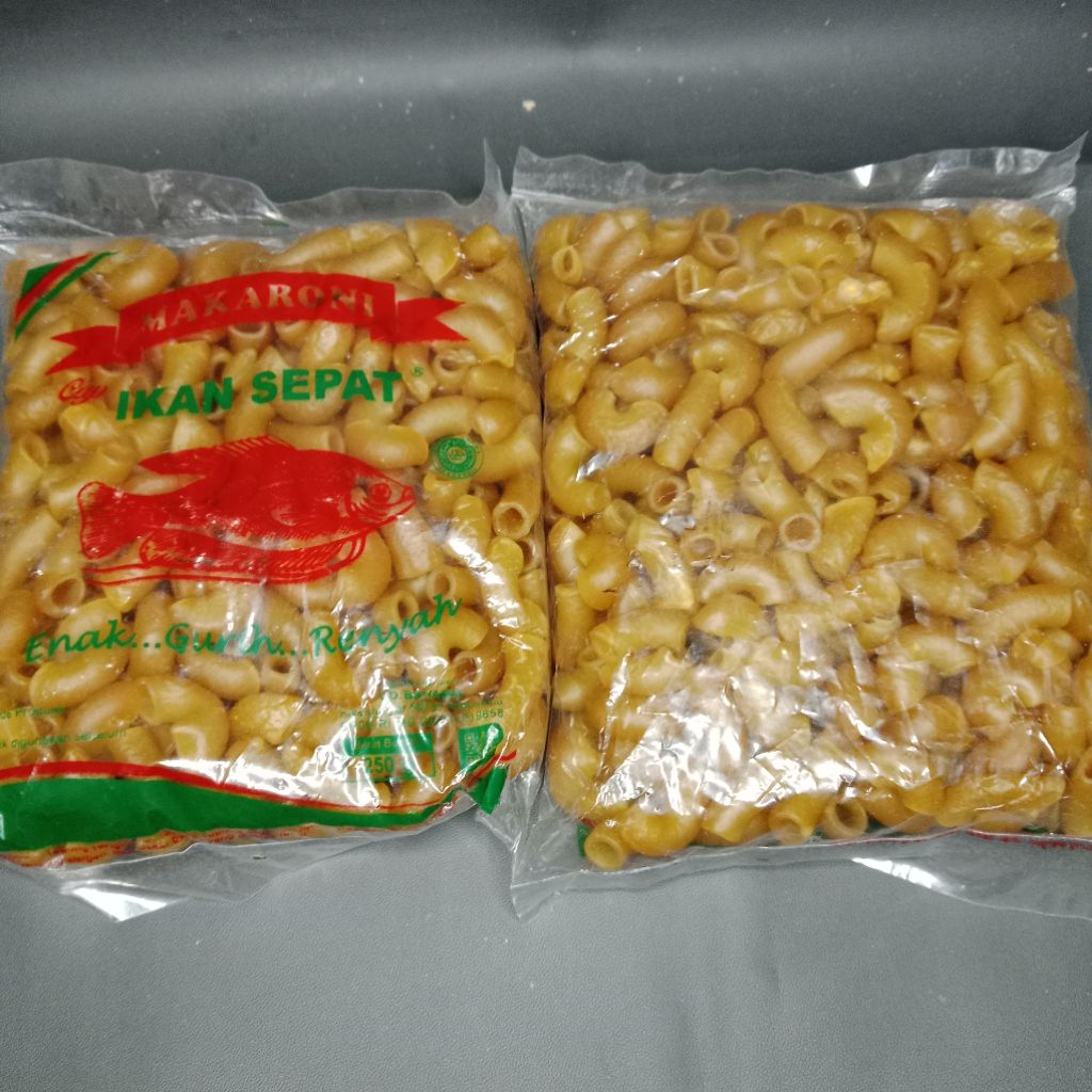 

2 bungkus / 500 gram makaroni cap ikan sepat - makaroni goreng