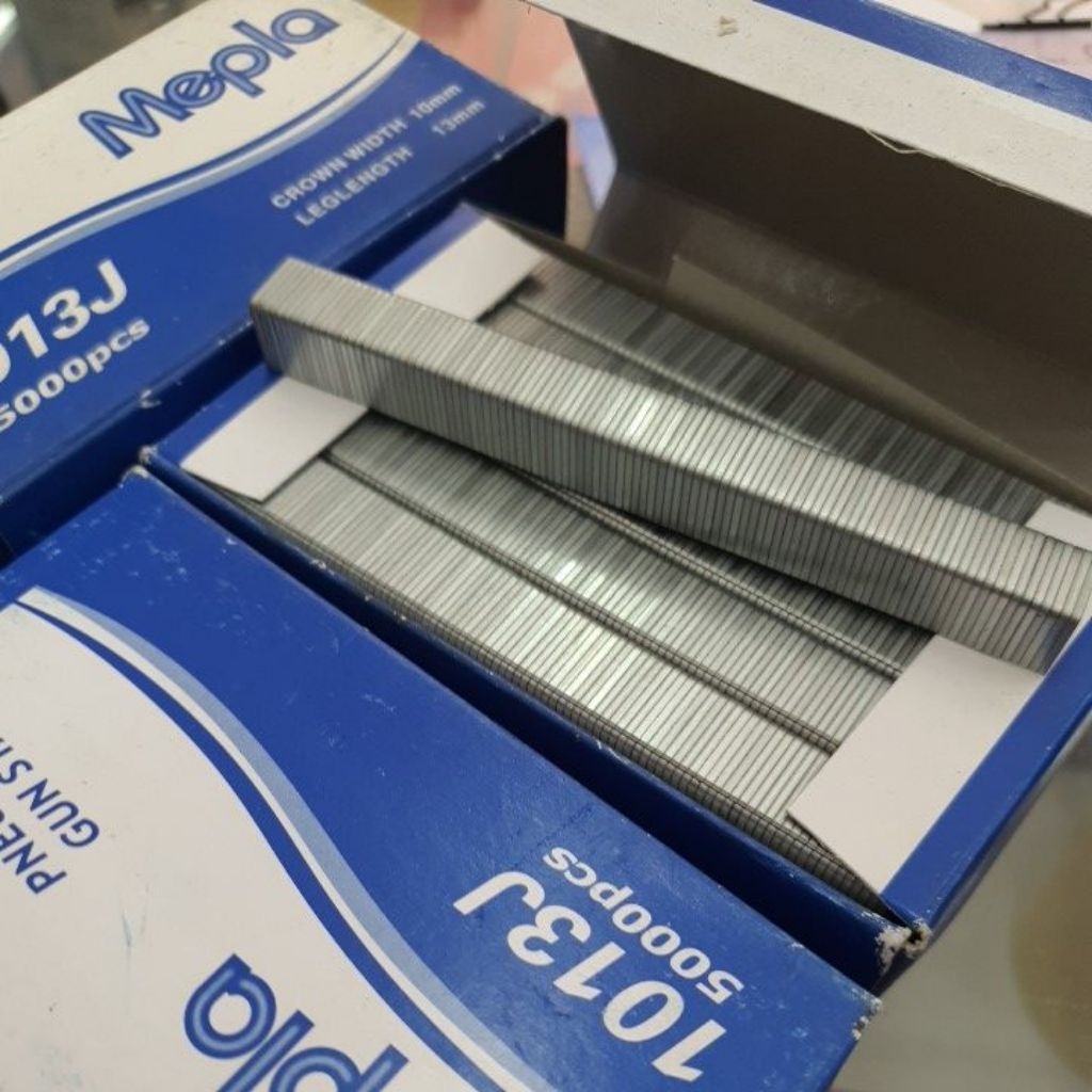 

isi staples model U 1013J