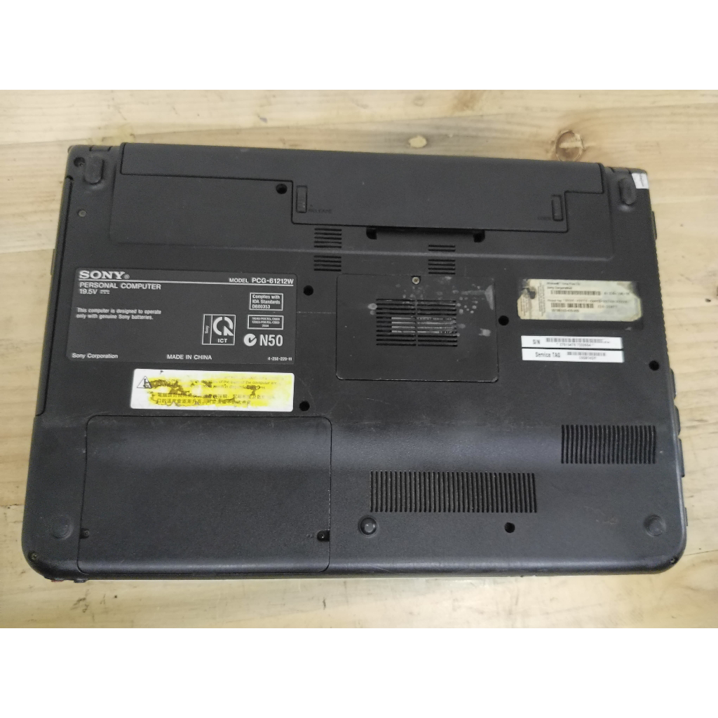 SONY VAIO-PCG-G12J2 KONDISI MINUS RUSAK