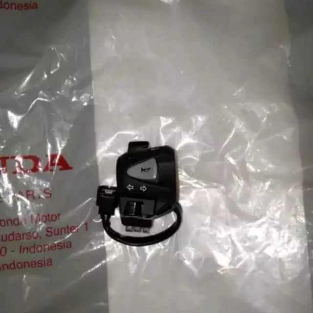 Switch Assy Saklar Holder Vario 125 150 New Original Sebelah Kiri