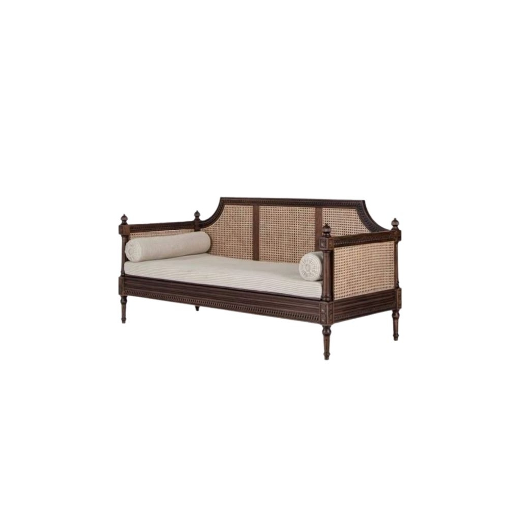 Kursi sofa/sofa ruang/sofa kayu/sofa klasik/sofa rotan/sofa cantik/sofa mewah/kursi minimalis/kursi 
