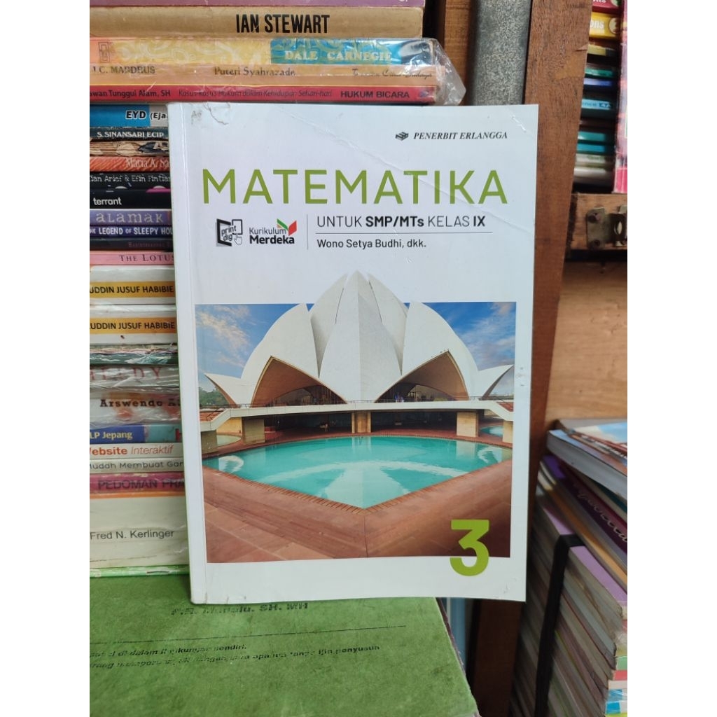 Matematika. kelas 3 SMP. erlangga. merdeka. bekas