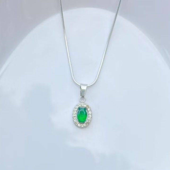 Kalung Silver manik-manik giok batu hijau titanium