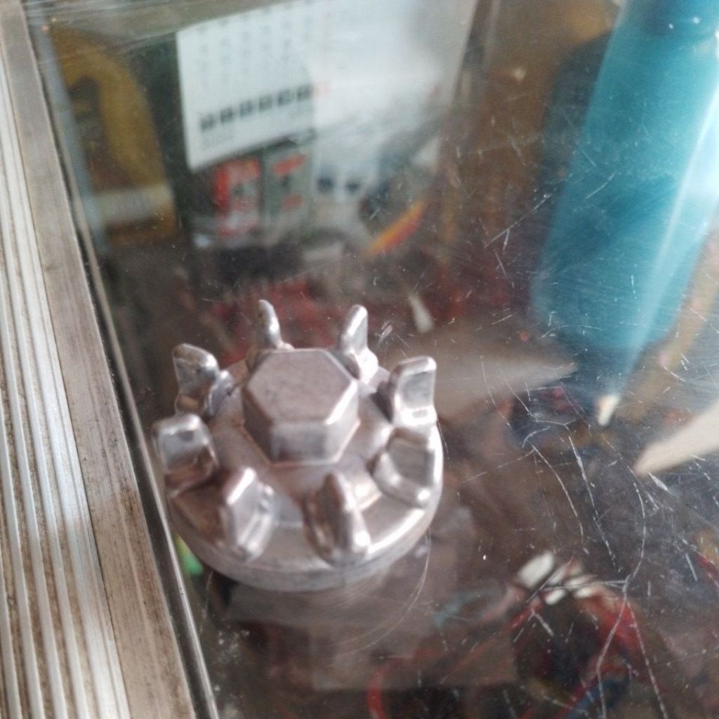 tutup pembuangan oli bawah motor mio sporty mio soul baut bobosan