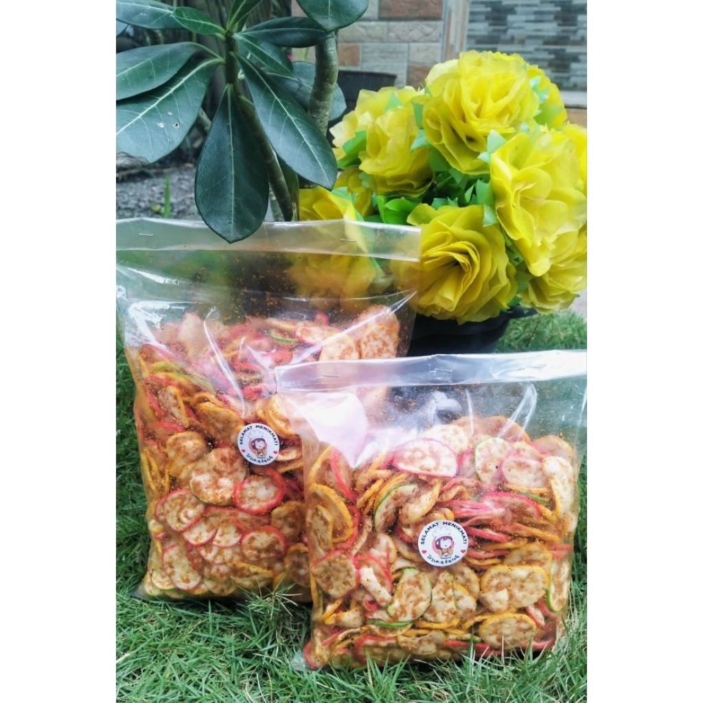 

kerupuk bawang bantet bumbu surundeng gurih,manis,pedas