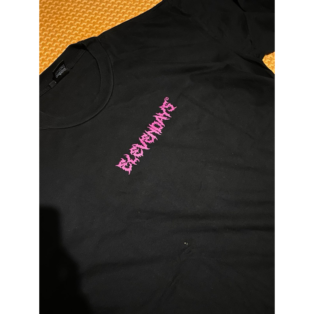 Kaos oversize ELEVENDAYS