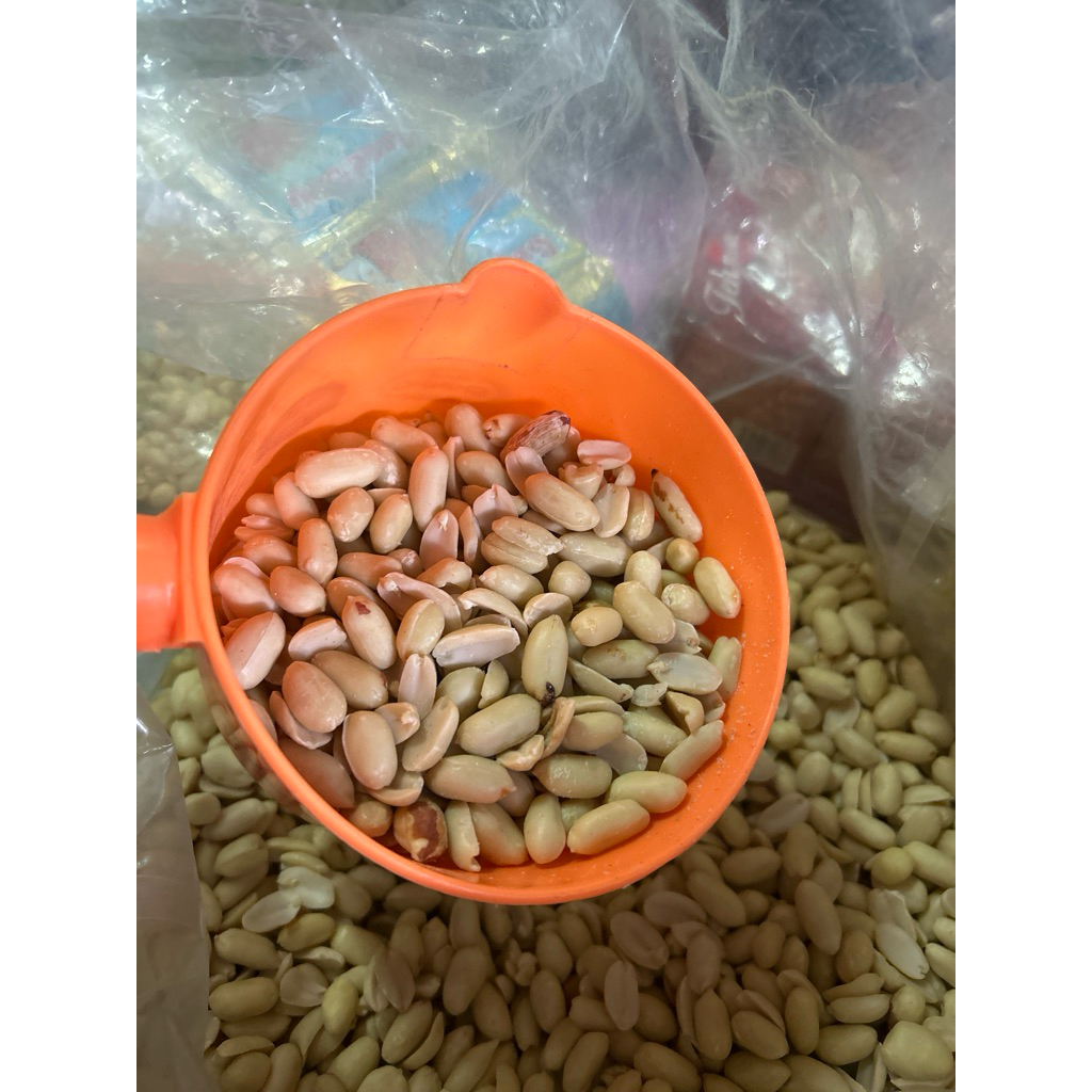 

Kacang Kupas Biji Besar 25/29 1 kg