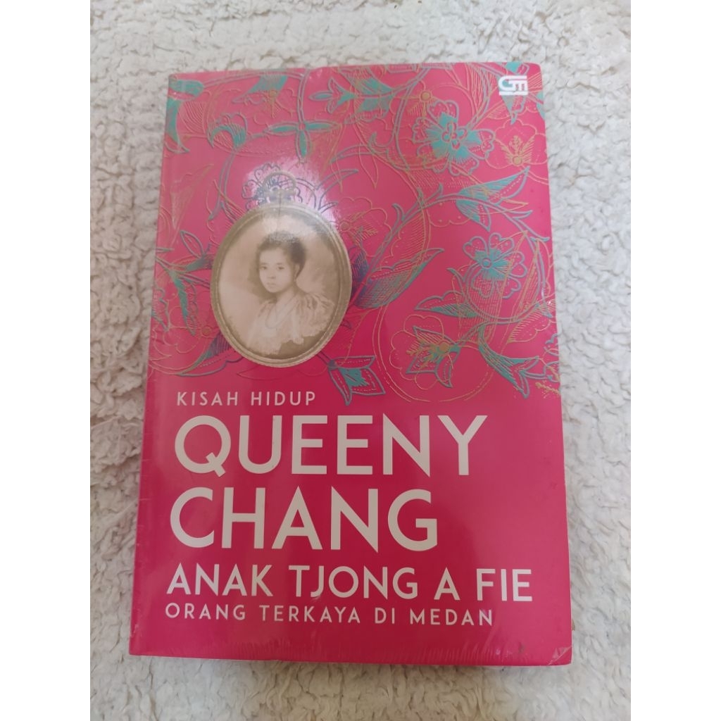 Buku Kisah Hidup Queeny Chang Anak Tjong A Fie,Orang Terkaya di Medan Original