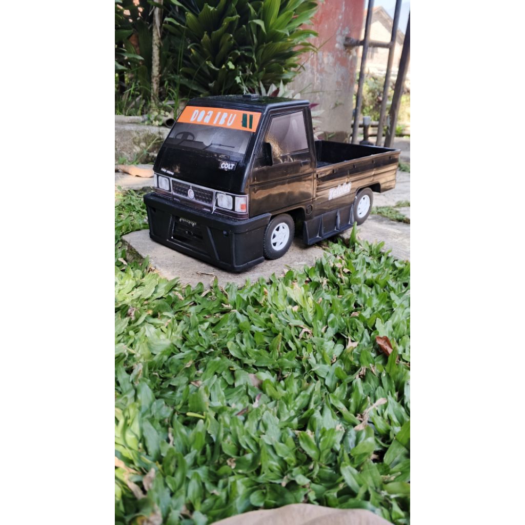 miniatur bumper,pengaman samping,knalpot untuk mobil l300 plastik