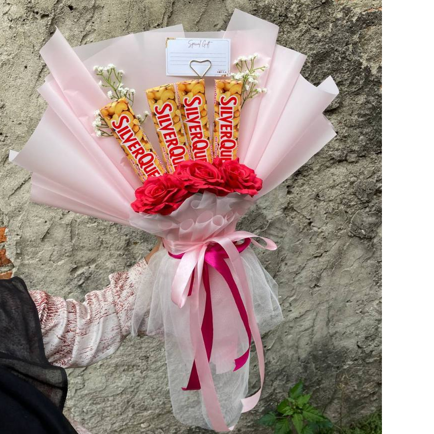 

Kado Buket Coklat Bunga Valentine Cewek Pacar Boneka Hadiah Ulang Tahun Ultah Cowok Bear Silverqueen Snack Hampers Gift