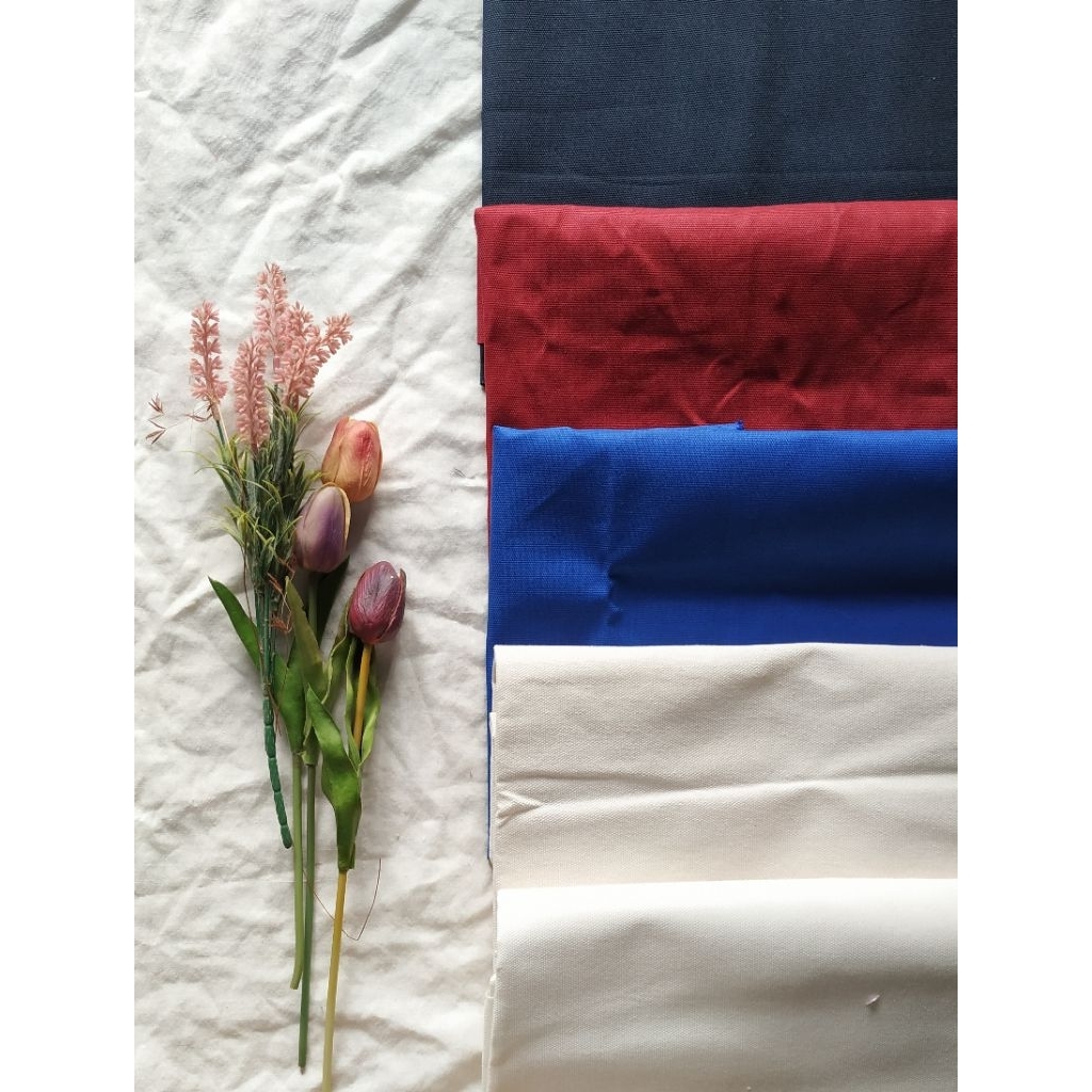 

Book Cover Warna Solid ( Edisi baru. Adjustable )