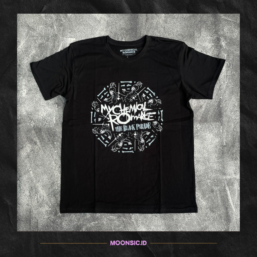 T-Shirt / Kaos Band Official My Chemical Romance - Circle March
