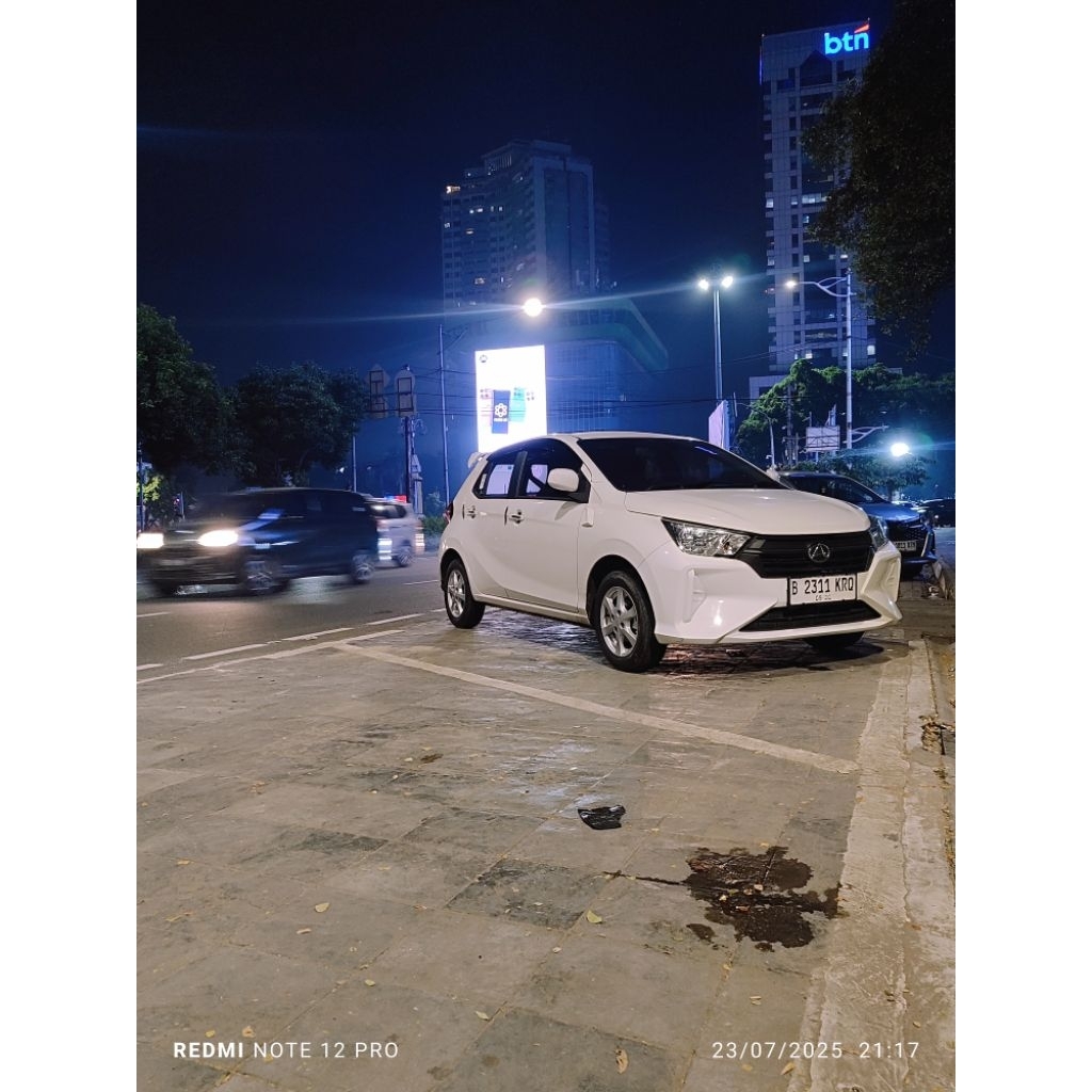 

jasa antar dan pergi, nemenin makan, curhat, ngobrol, dll