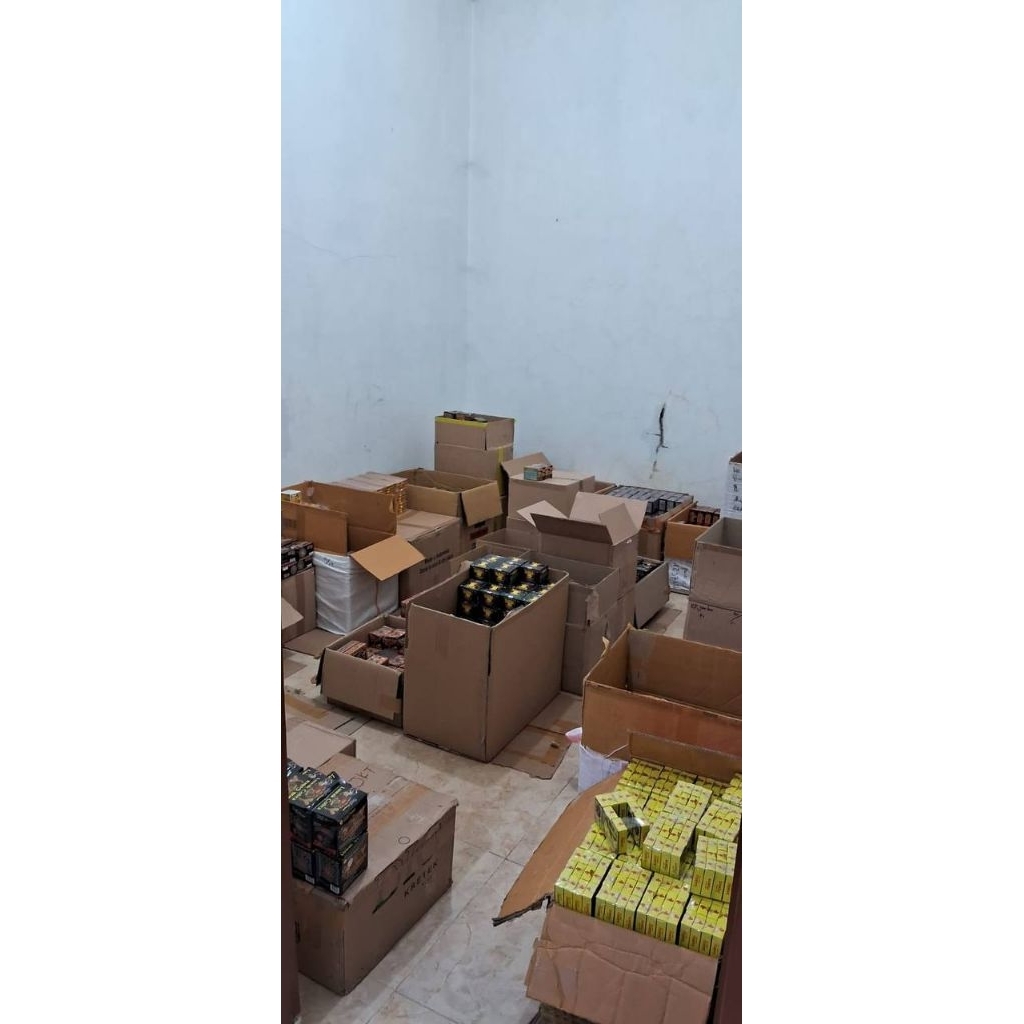 

etalase produk lainnya