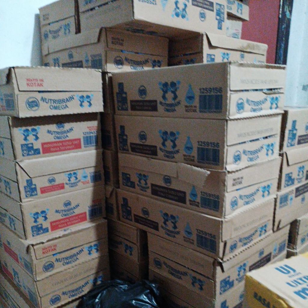 

susu frisian flag milky /ds @36pcs