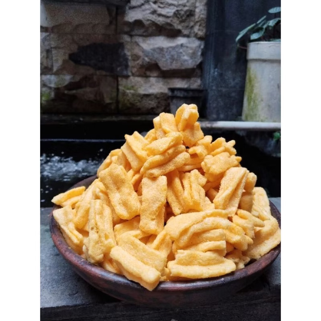 

Kerupuk Rindu 500gr / original dan balado / renyah enak