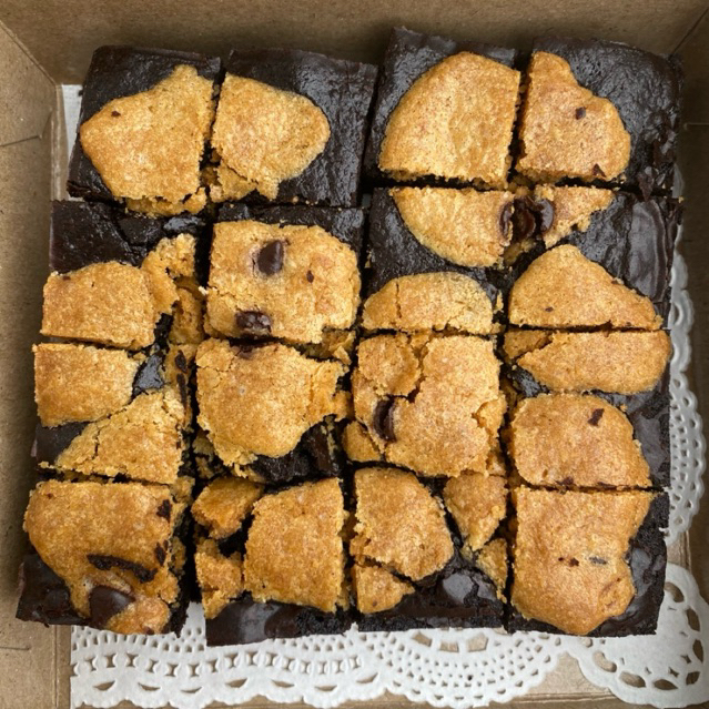 

Fudgy Brownies Kesyil (10x10cm)