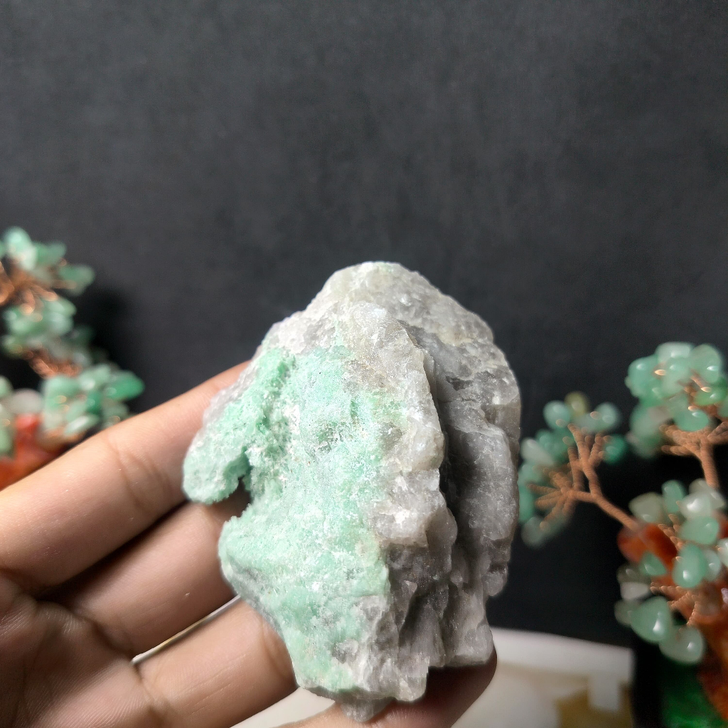 Natural Emerald Rough / Raw Stone (6)