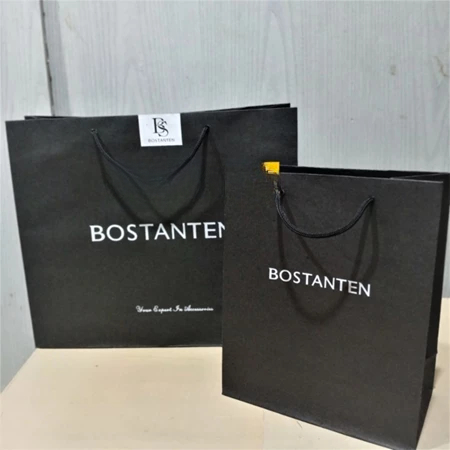 

Paper Bag Kado Bostanten 2 Sisi 26 x 33 x 12 cm Medium Bag