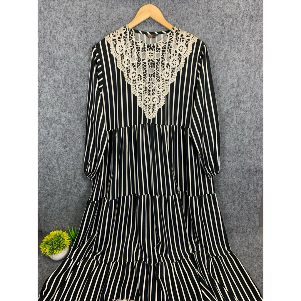 Gamis salur motif garis dewasa
