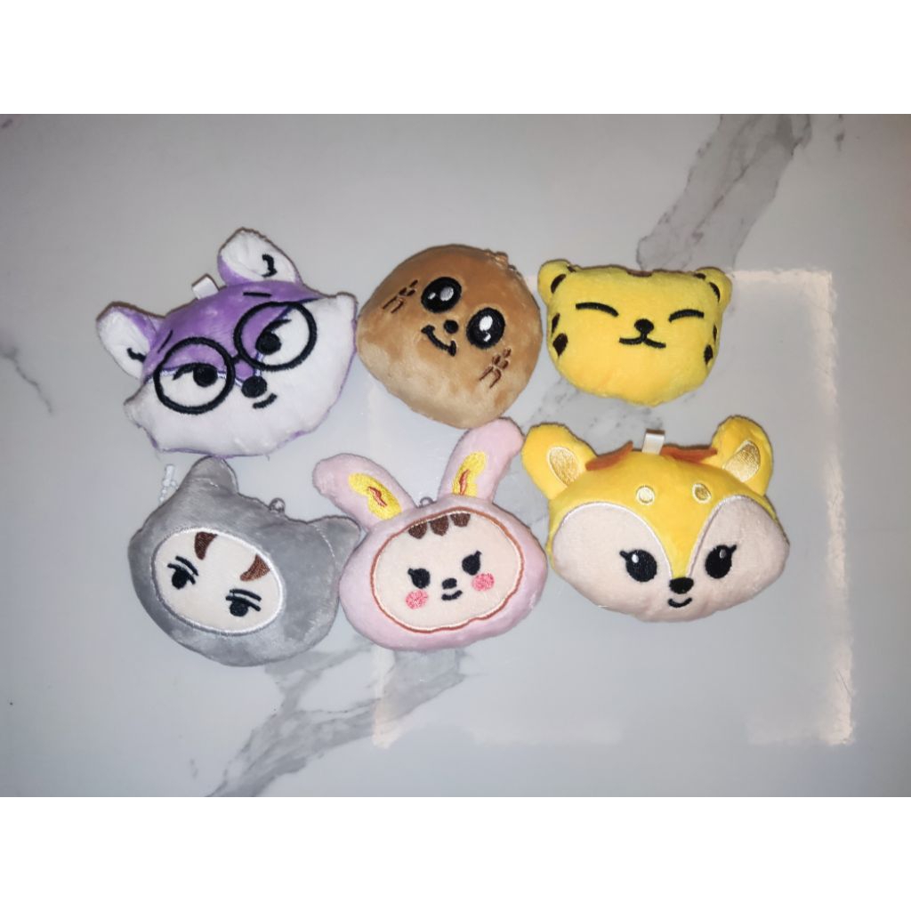 

Seventeen Doll Plushie Keychain Fanmade Minuman