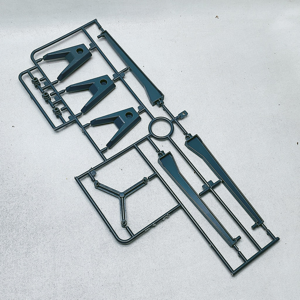 Daban HG 1:144 Unicorn Full Armor Part Standbase