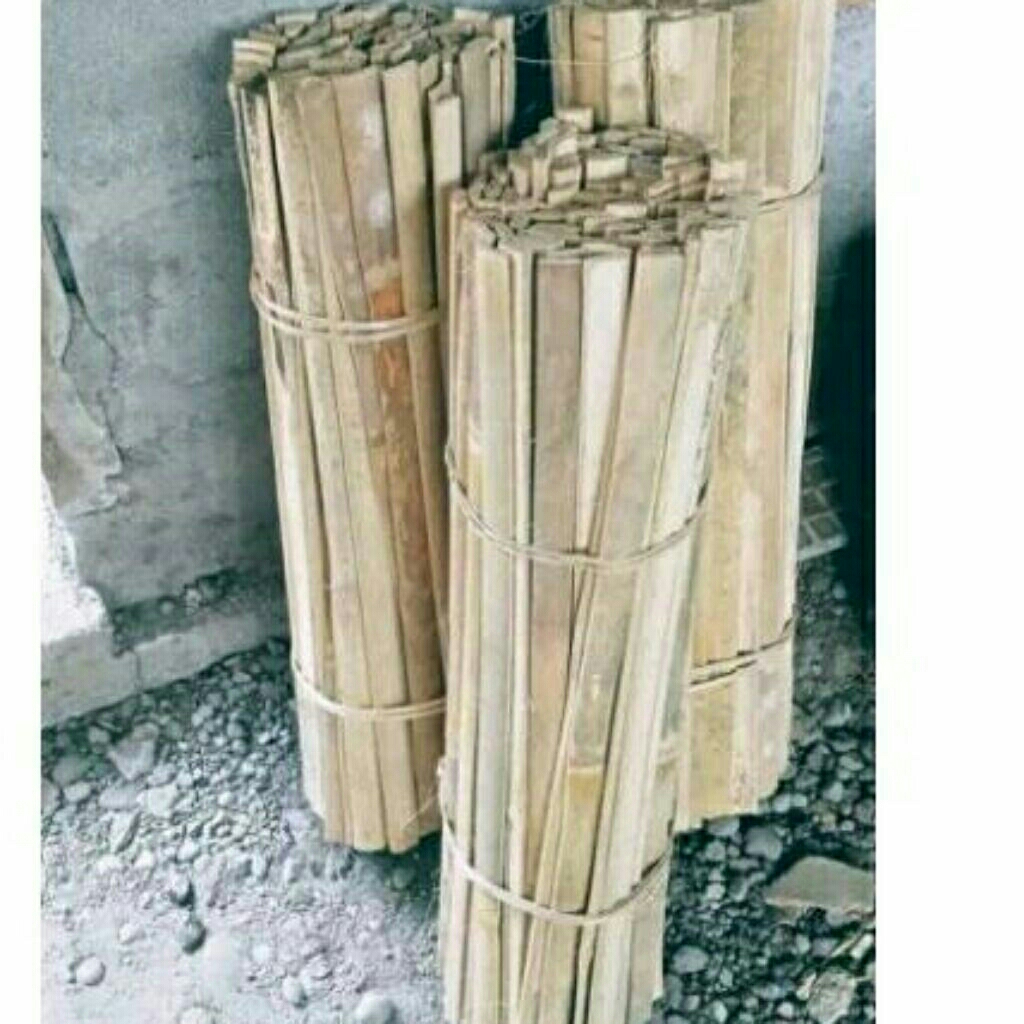 PROMO Paket Bambu petung 100x2 cm  sudah di bilah buat pagar  buat arku layangan senderan siap pakai