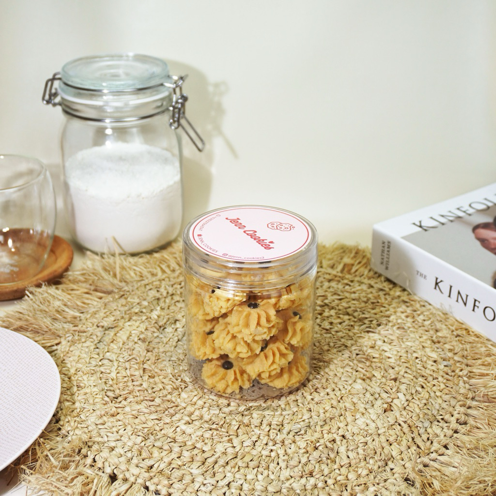 

Jenn Cookies - Kue Semprit Susu